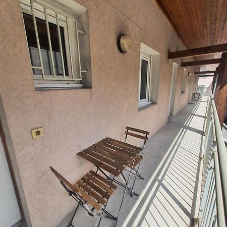 Studio Au Calme Espace Exterieur Parking Gratuit Dans La Rue Grenoble Exterior photo